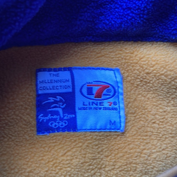 Vintage Olympics Pullover - Picture 3 of 4